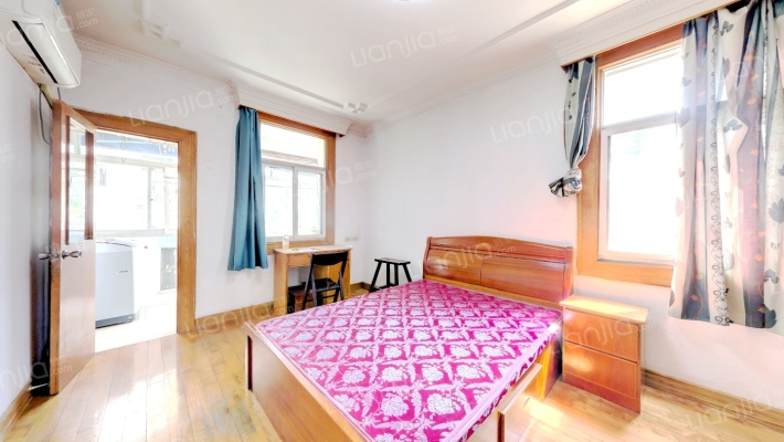 天山路二手房实景图