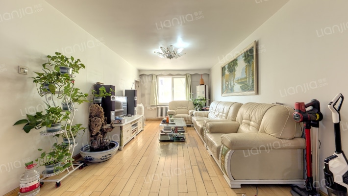 莲花小区二手房实景图