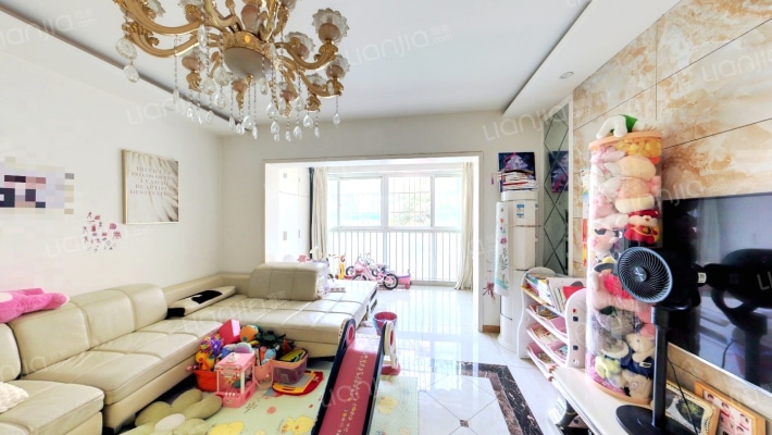 鸿景雅苑二手房实景图