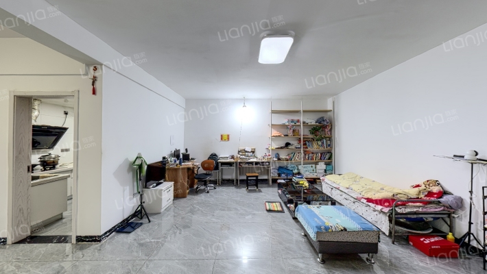 蓝宝石大厦二手房实景图