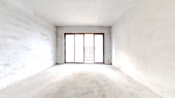 依云公馆二手房实景图