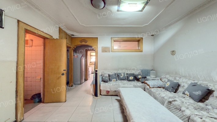 车站斜街原汽针厂宿舍楼二手房实景图