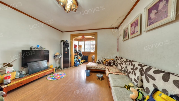 锦东苑二手房实景图