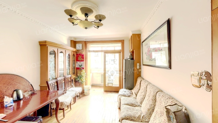 泰安花园二手房实景图