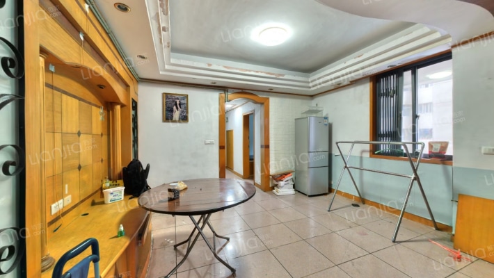 阳春阁社区二手房实景图