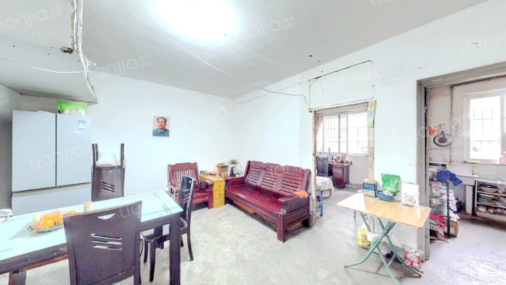 枫景苑B区二手房实景图