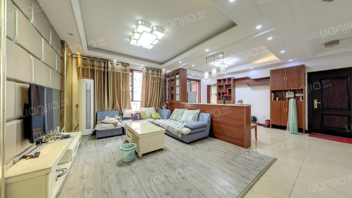 东方丽锦西区二手房实景图