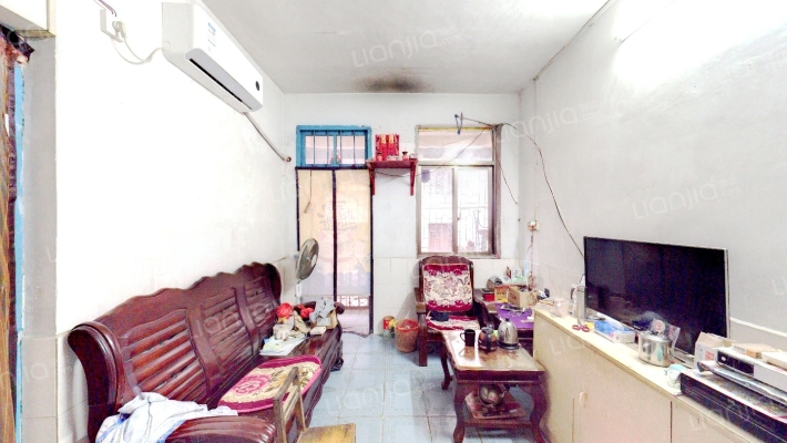 公园路37号二手房实景图