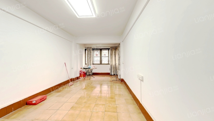 轻工南八街二手房实景图