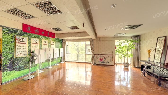 保利西街二手房实景图