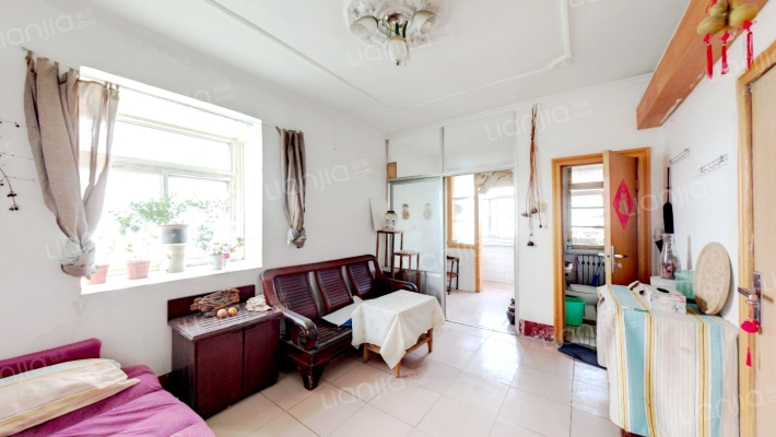 英雄山路76号二手房实景图