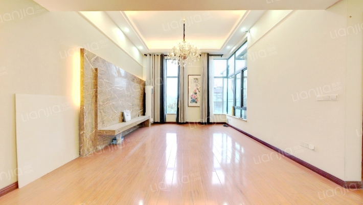 龙湖郦江二手房实景图