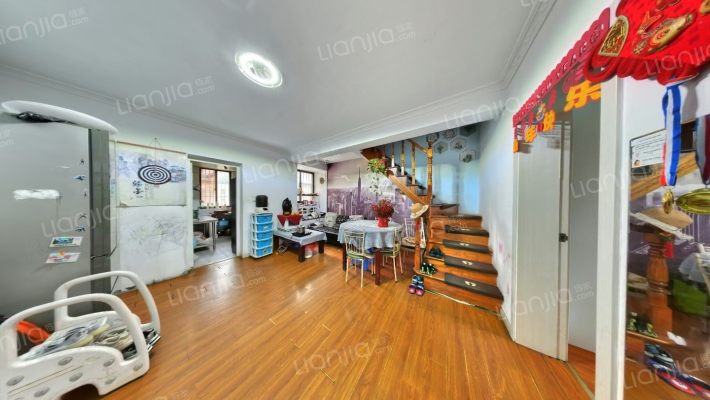 春江新城龙泉坊二手房实景图