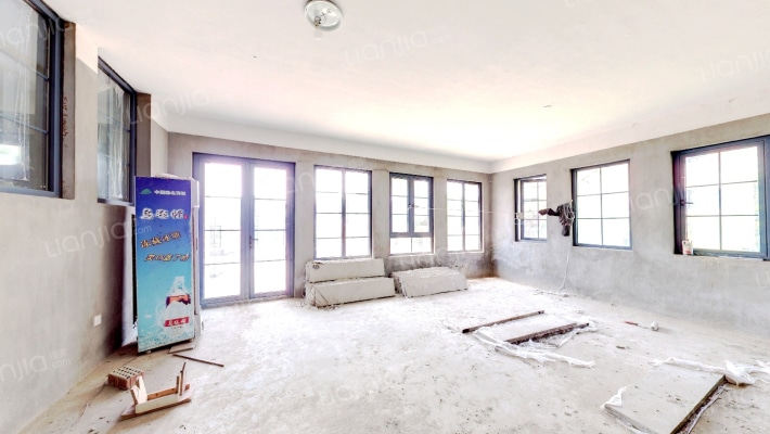 九龙湖畔二手房实景图