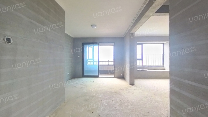 美的·上湖华章二手房实景图