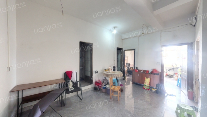 垟中小区二手房实景图