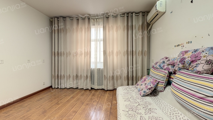 桐柏路61号二手房实景图