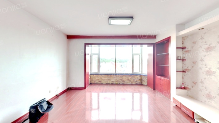 钻石山庄二手房实景图