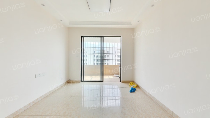 新城吾悦广场一期二手房实景图