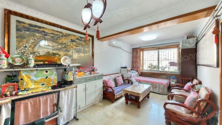 鞍山二路97号二手房实景图