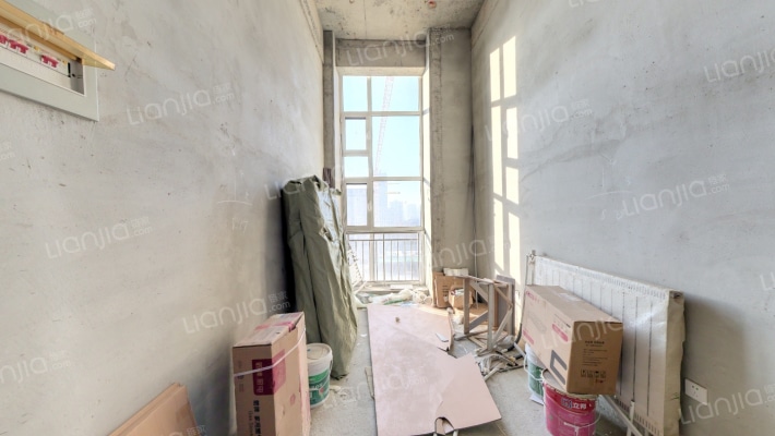 新领公馆二手房实景图