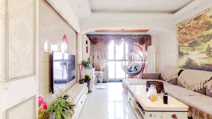 上置雅宾利二手房实景图