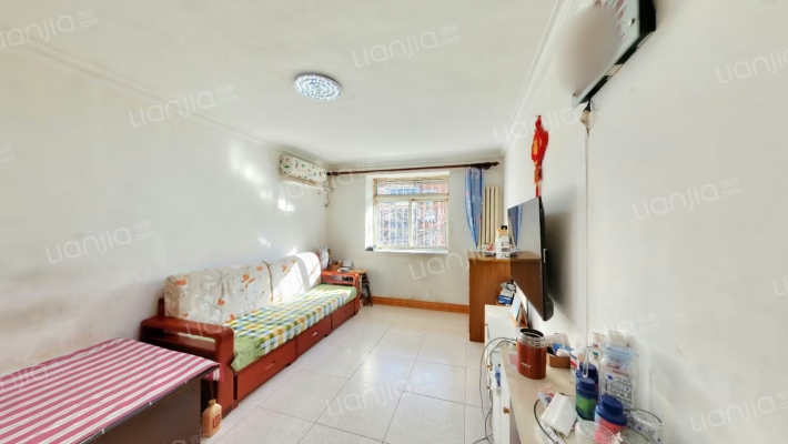 教师楼二手房实景图