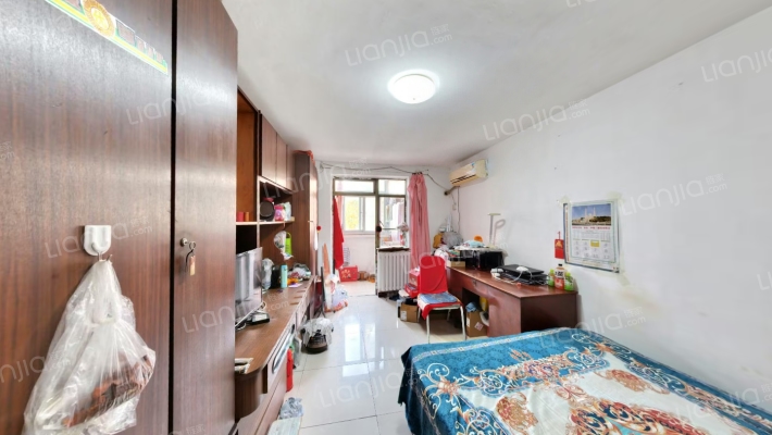 建红里二手房实景图