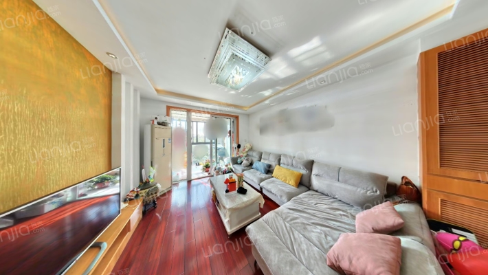 铭人丽岛二手房实景图