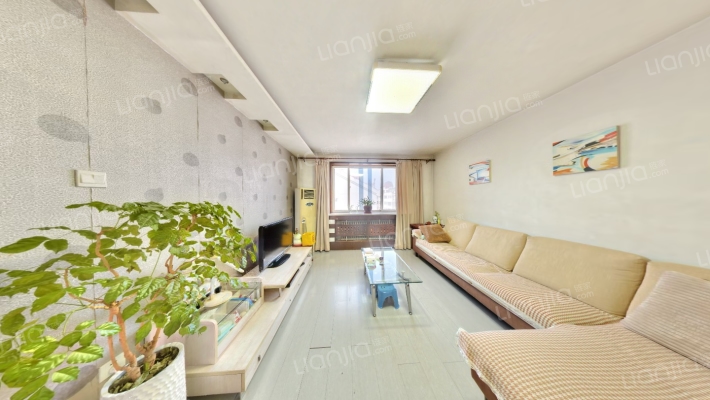 凯兴天宝公寓二手房实景图