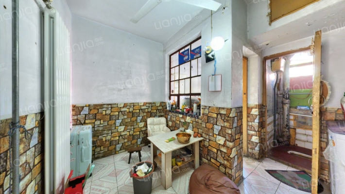 汝河小区二手房实景图