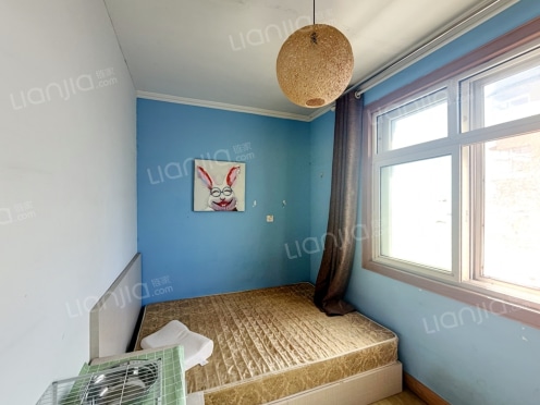 合租·中崂路 4居室 南/北卧