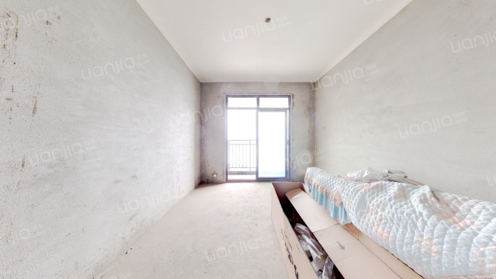 鸿湖景天二手房实景图