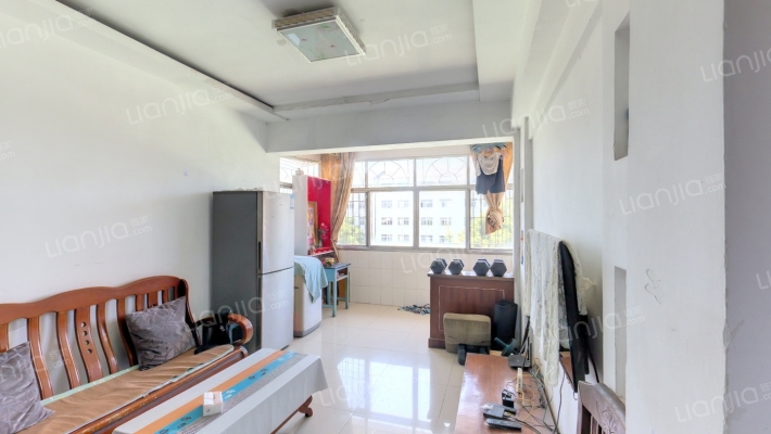 十六中宿舍楼二手房实景图