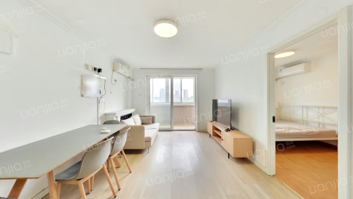 交大东路4号院二手房实景图