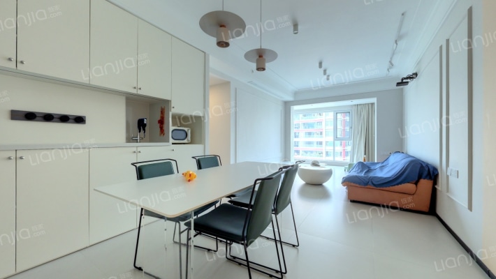 麓云二手房实景图