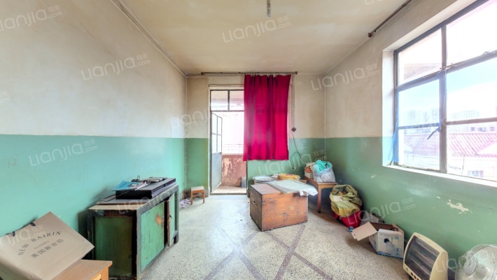 东华小区东华里二手房实景图