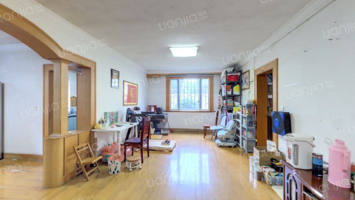 解放新村二手房实景图