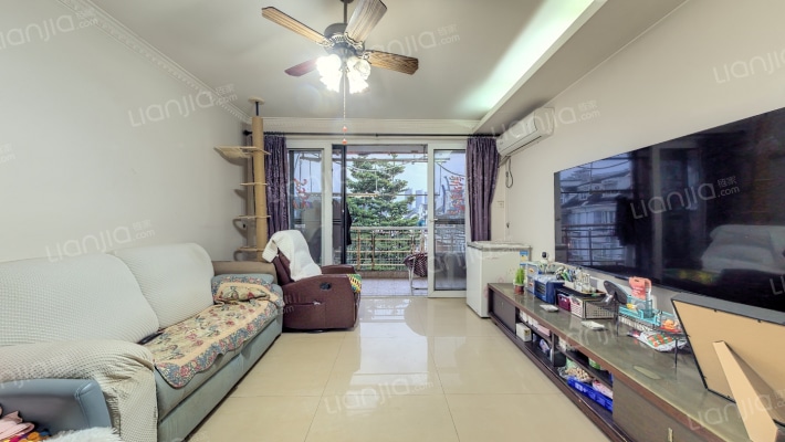 茵悦之生花园一期二手房实景图