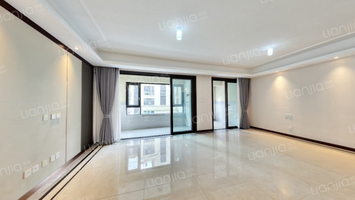 蓝光公园锦汇二手房实景图