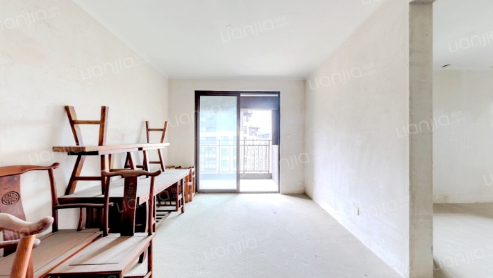 龙湖盛天兰园春江天玺二手房实景图