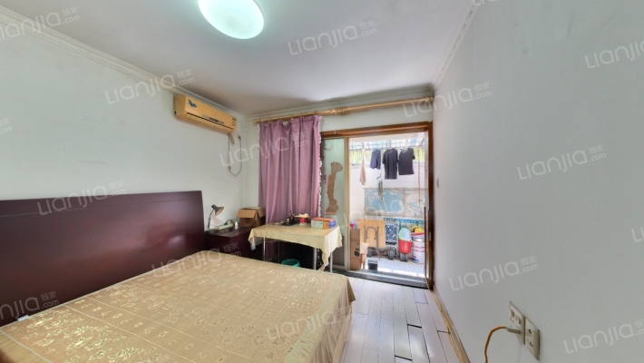 灯塔新村二手房实景图