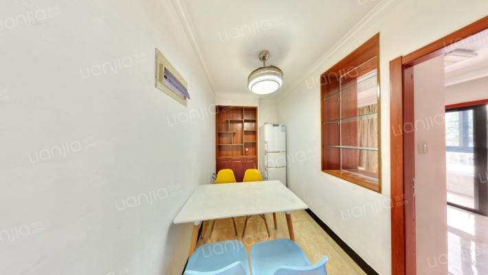 康和嘉苑二手房实景图