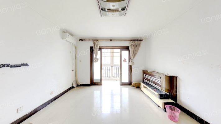 新华嘉园东区二手房实景图