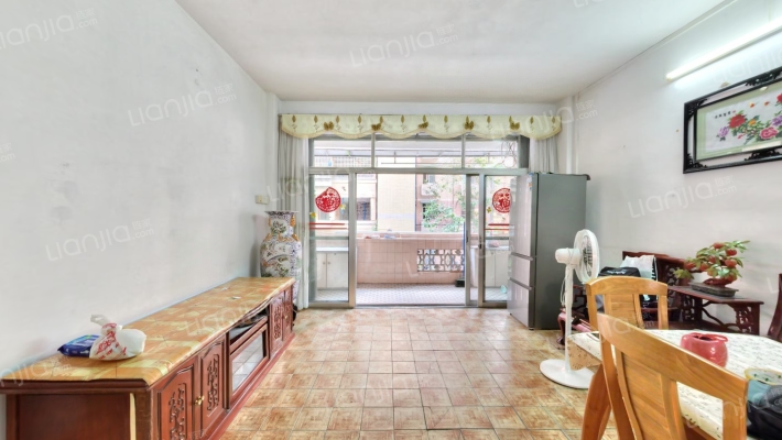 怡园小区二手房实景图