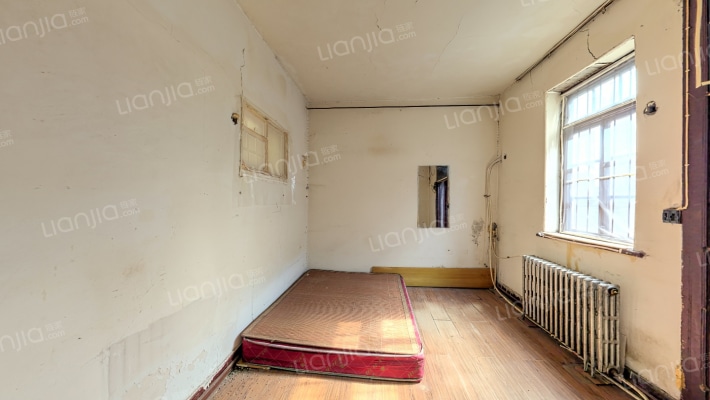 济厚里二手房实景图