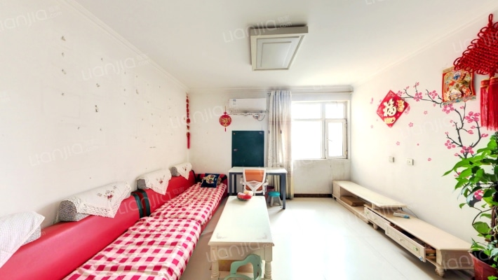 莱茵佳苑二手房实景图