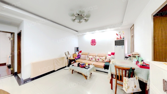 郁金香花苑二手房实景图