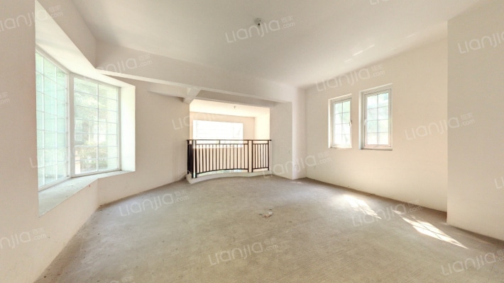 中环雅居二手房实景图