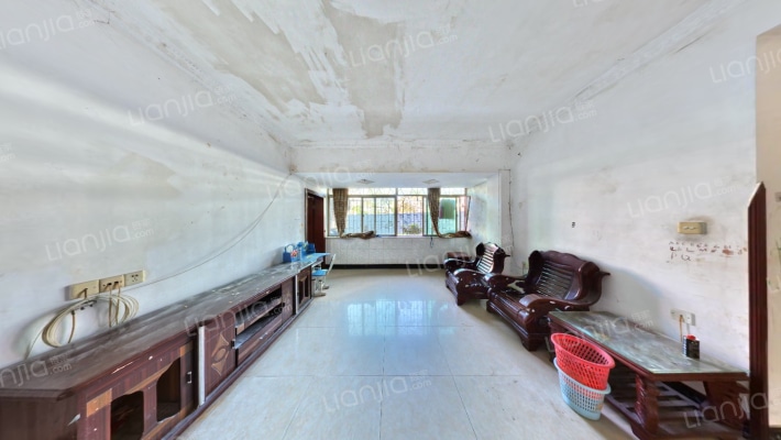 下角东路20号二手房实景图